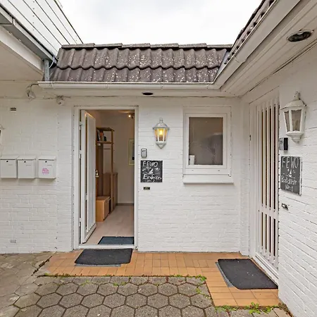 Eindecker - Studioapartment Im Erdgeschoss Mit Gartenmitbenutzung *